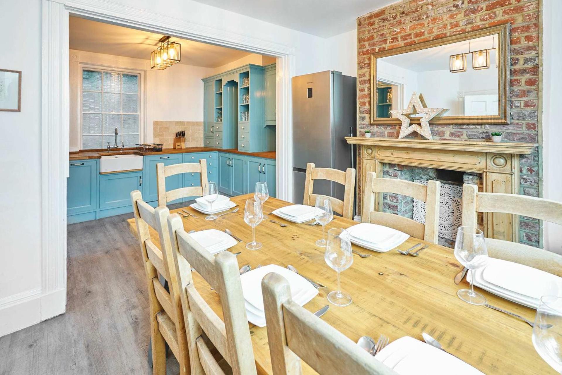 Host & - Bedford Street Brighton